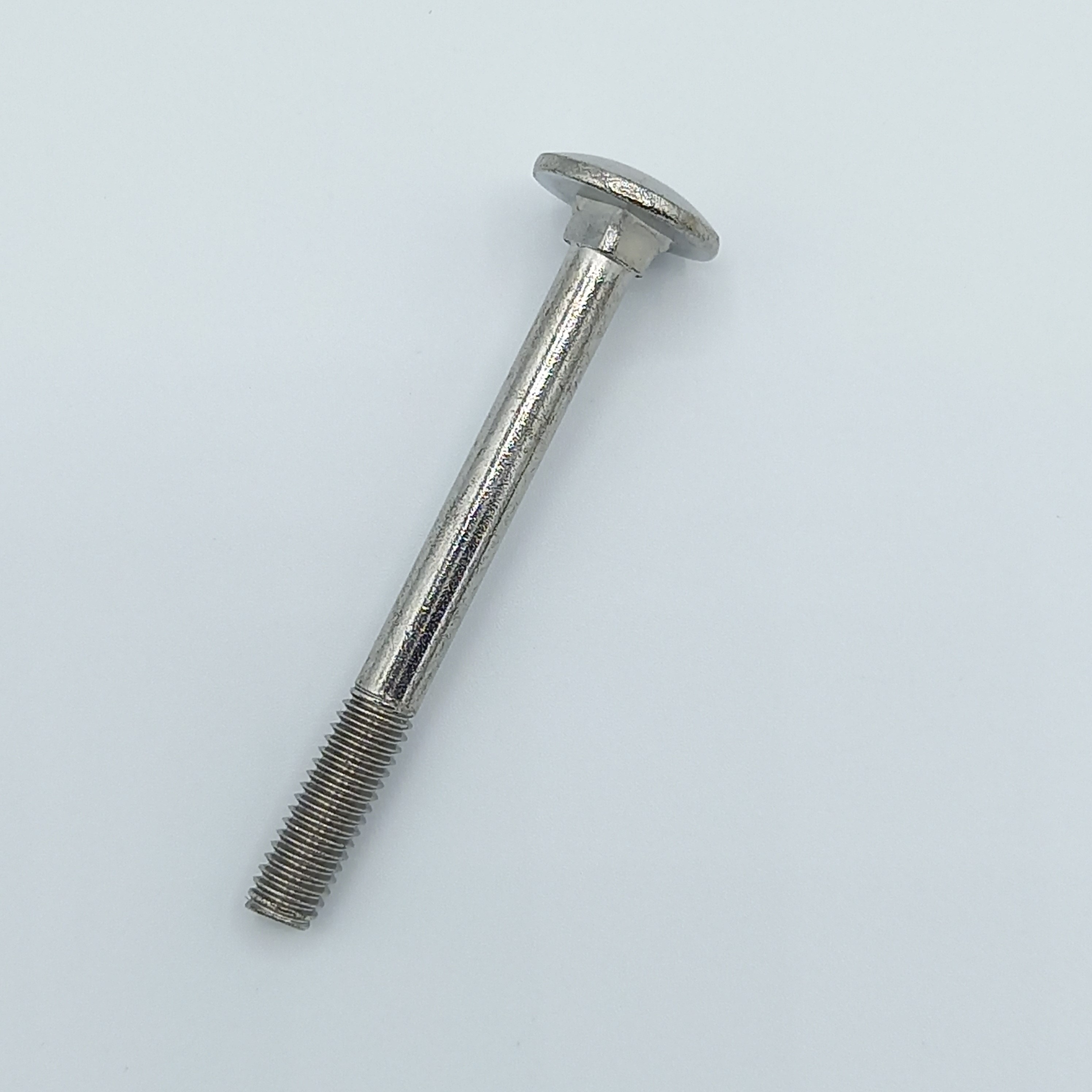 BORÐABOLTI A2 6X60MM