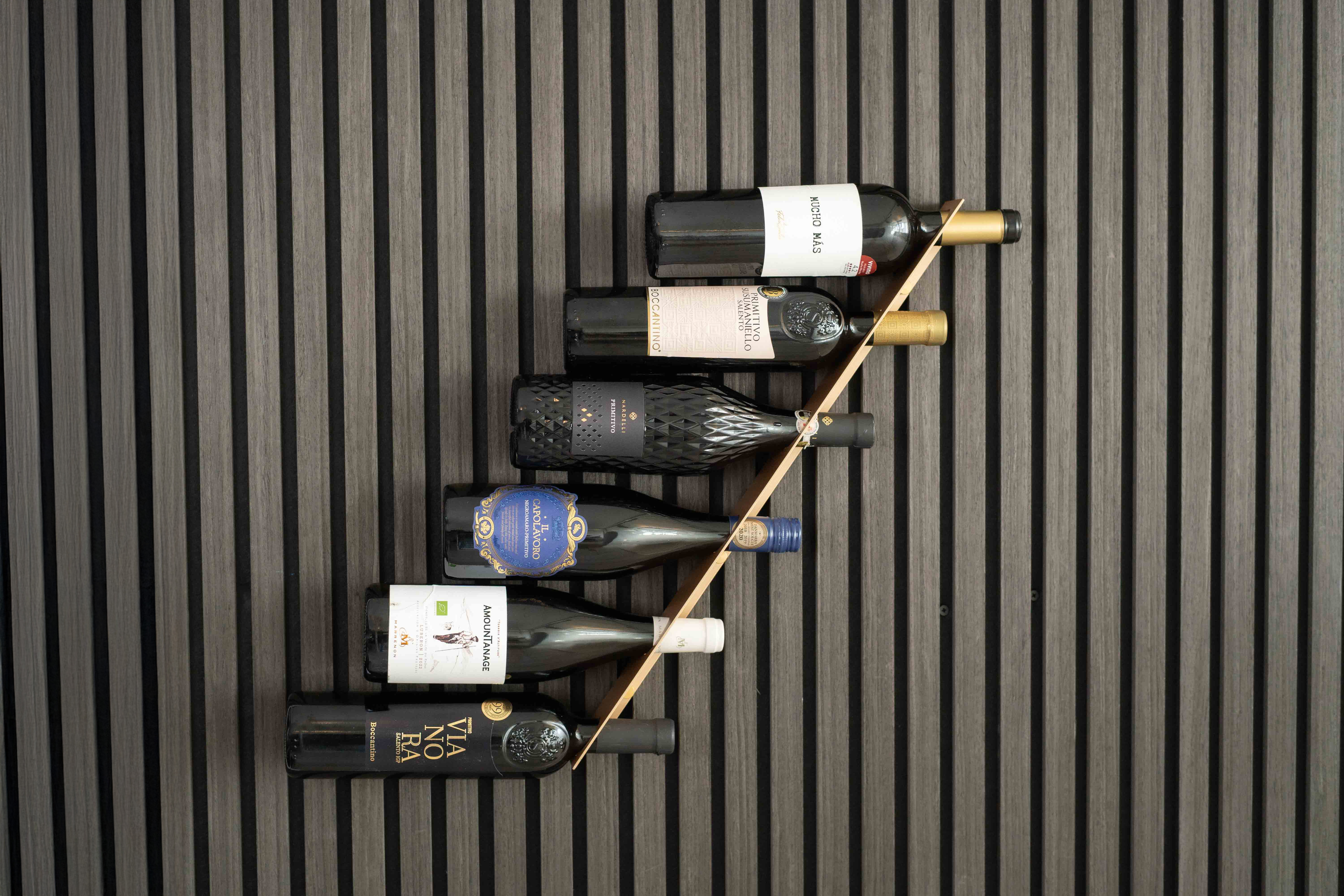 Vínrekki f/Hljóðdempandi plötu Brass