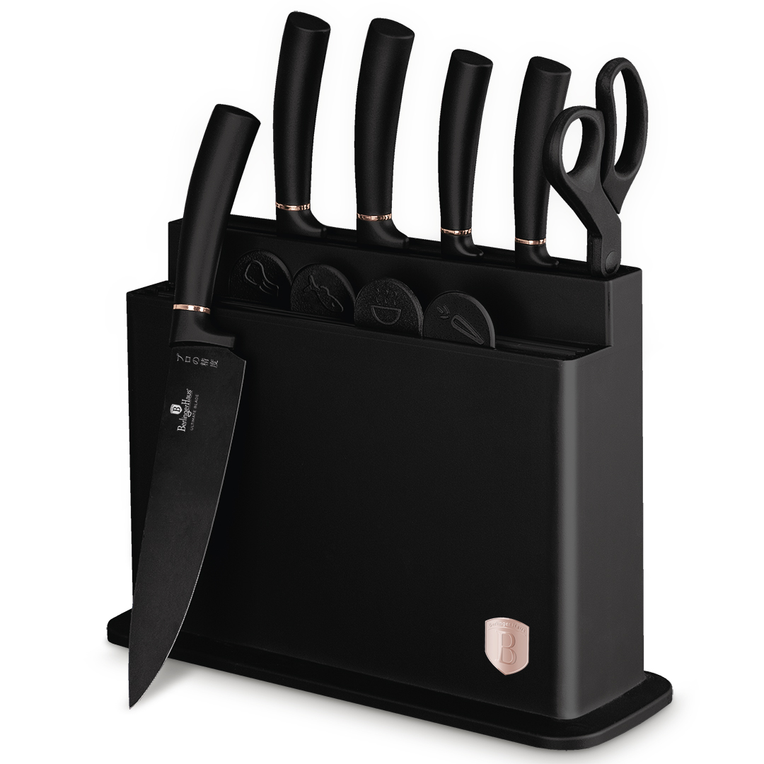 Hnífasett í standi m.skurðarbretti