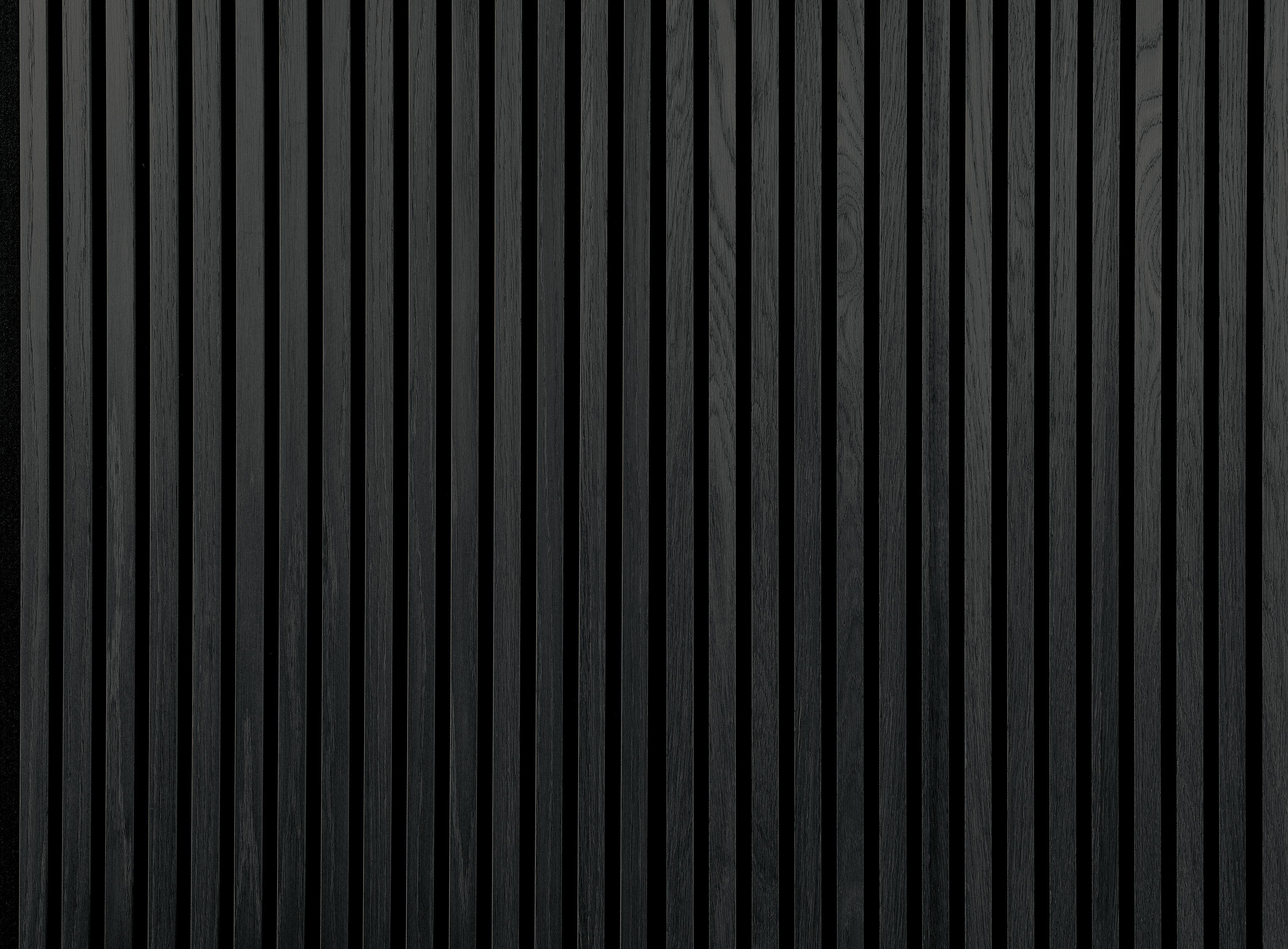 Hljóðdempandi plata Svartlituð Eik 22x605x3000 mm