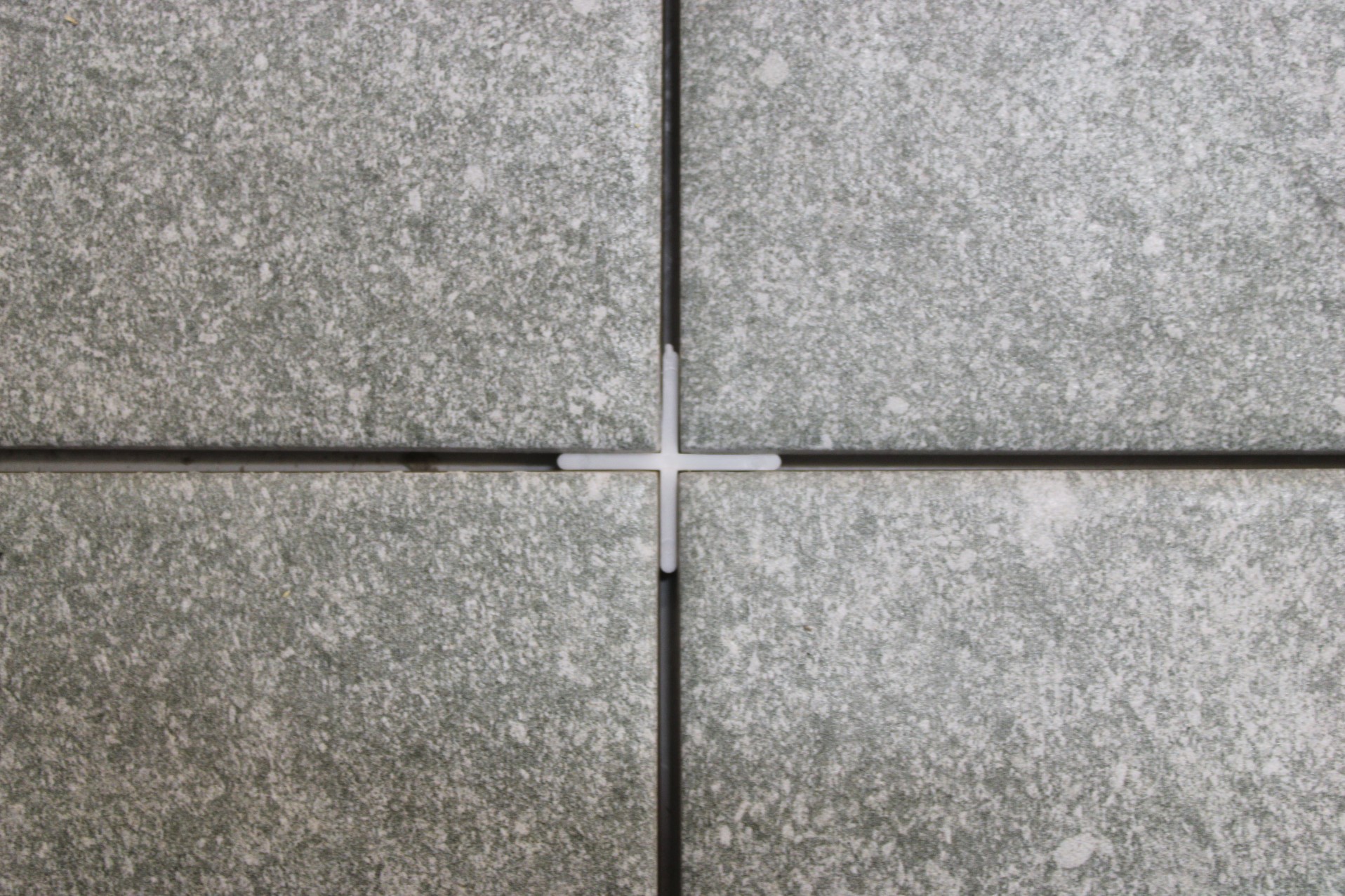 Fúgukrossar 2mm 250 stk í poka