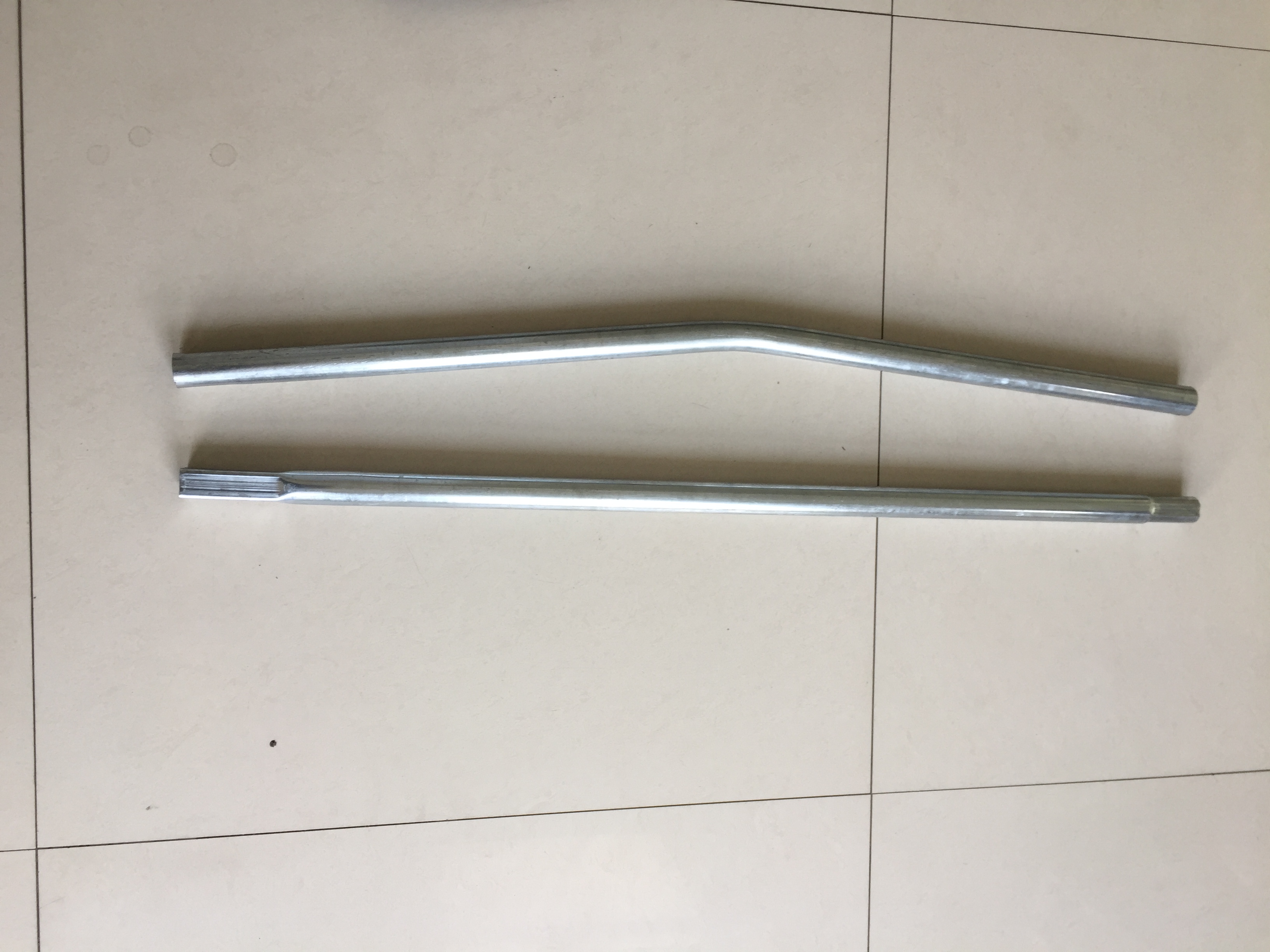 Súla í 12 ft. trampolín