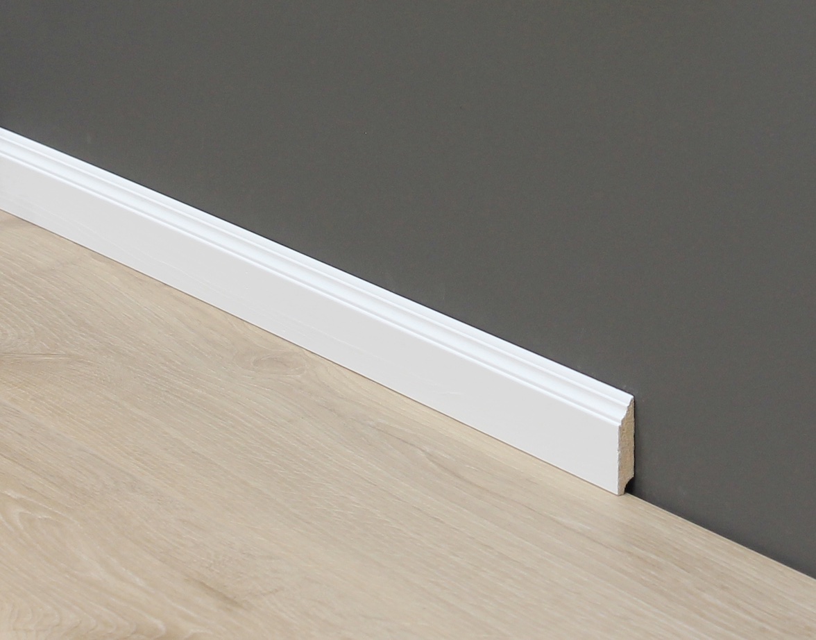 PARKETL HVÍTT LAKKAÐ KGM 13X58MM