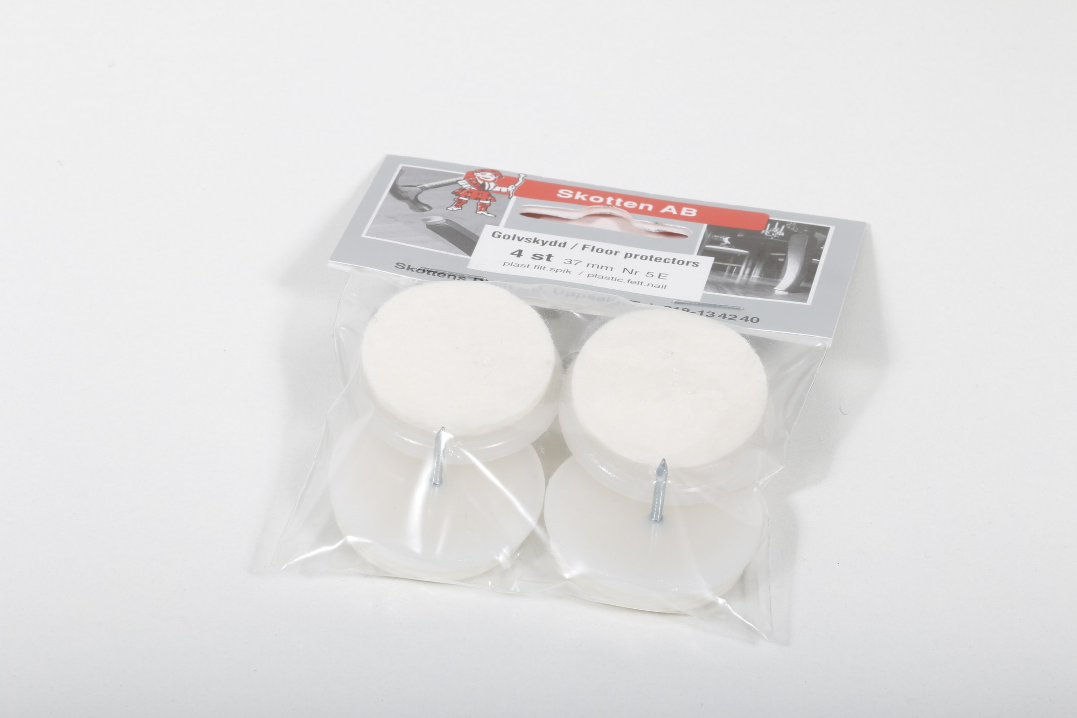 PLASTTAPPI 37MM M/FILT & NAGLA 4STK/PK