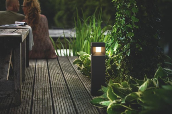 Garðljós Philips Pedestal black 1x8W 230V - POD-16481-30-P0