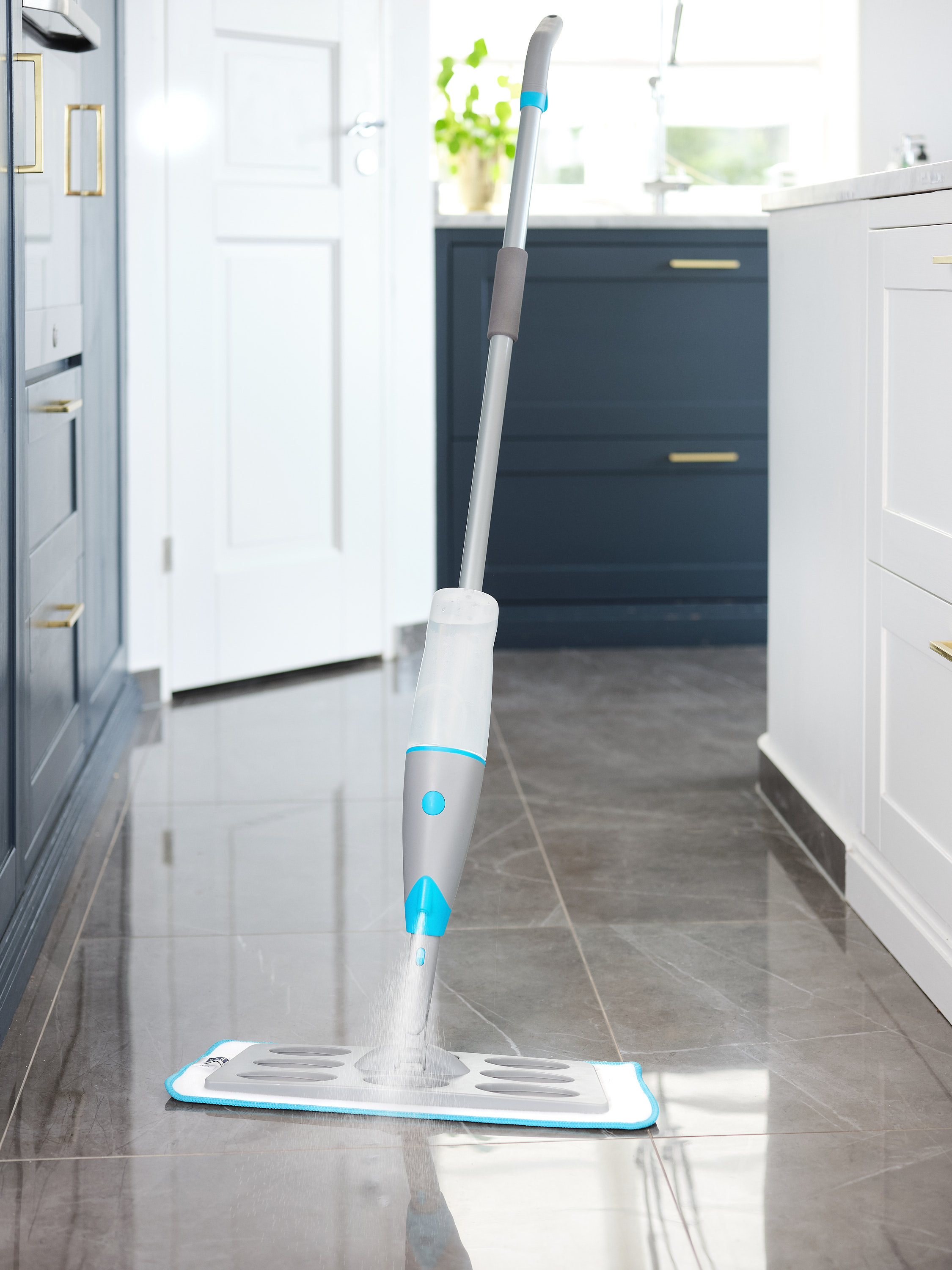 Moppa Smart með  vatnstank