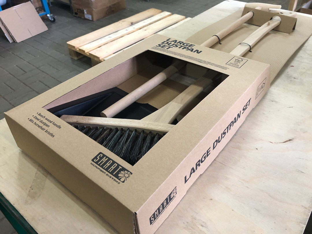 FÆGISKÓFLA MEÐ HÁUM KÚSTI